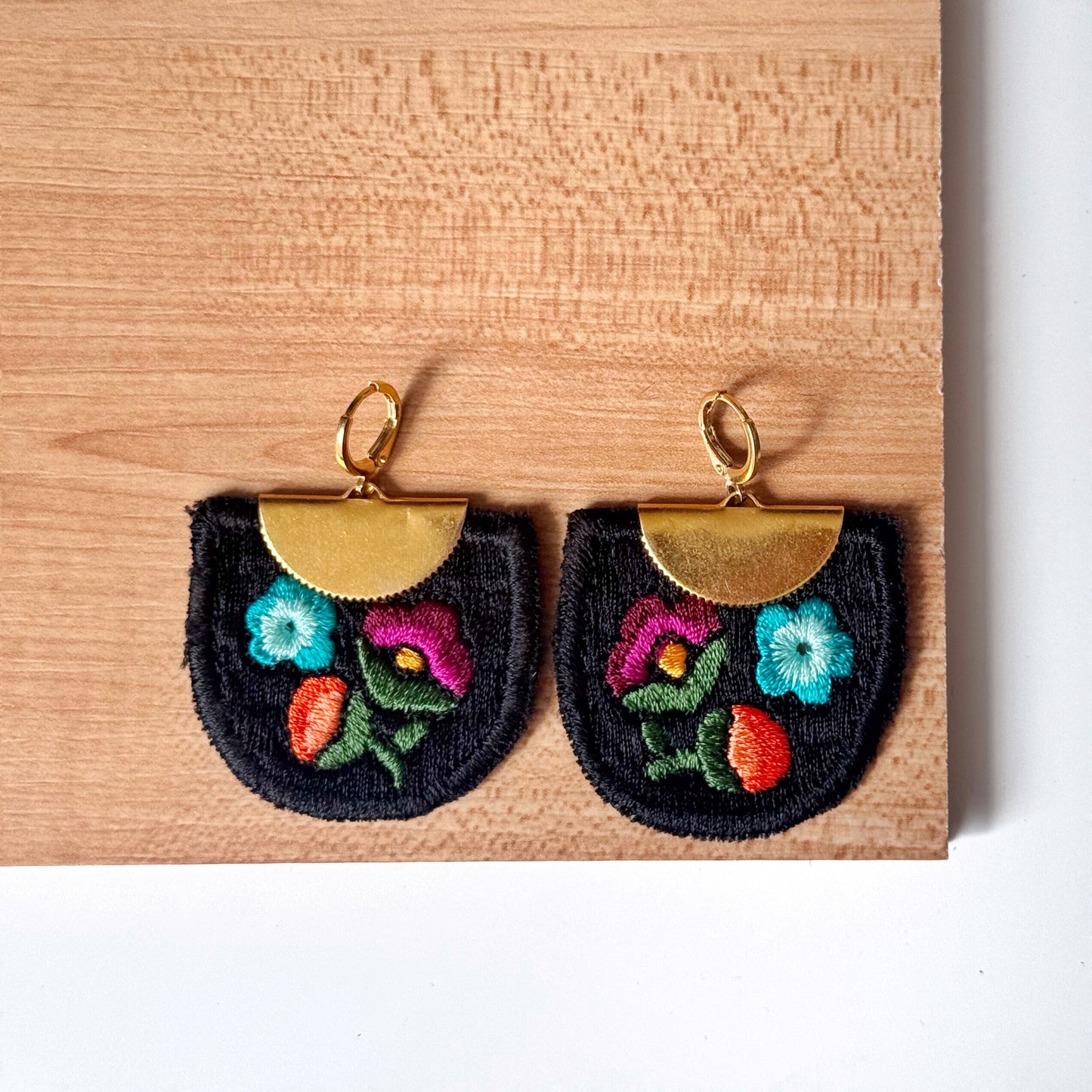 Aretes