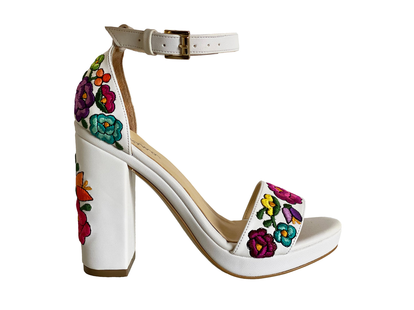Lola Blanco. Tallas 24, 25 y 26.