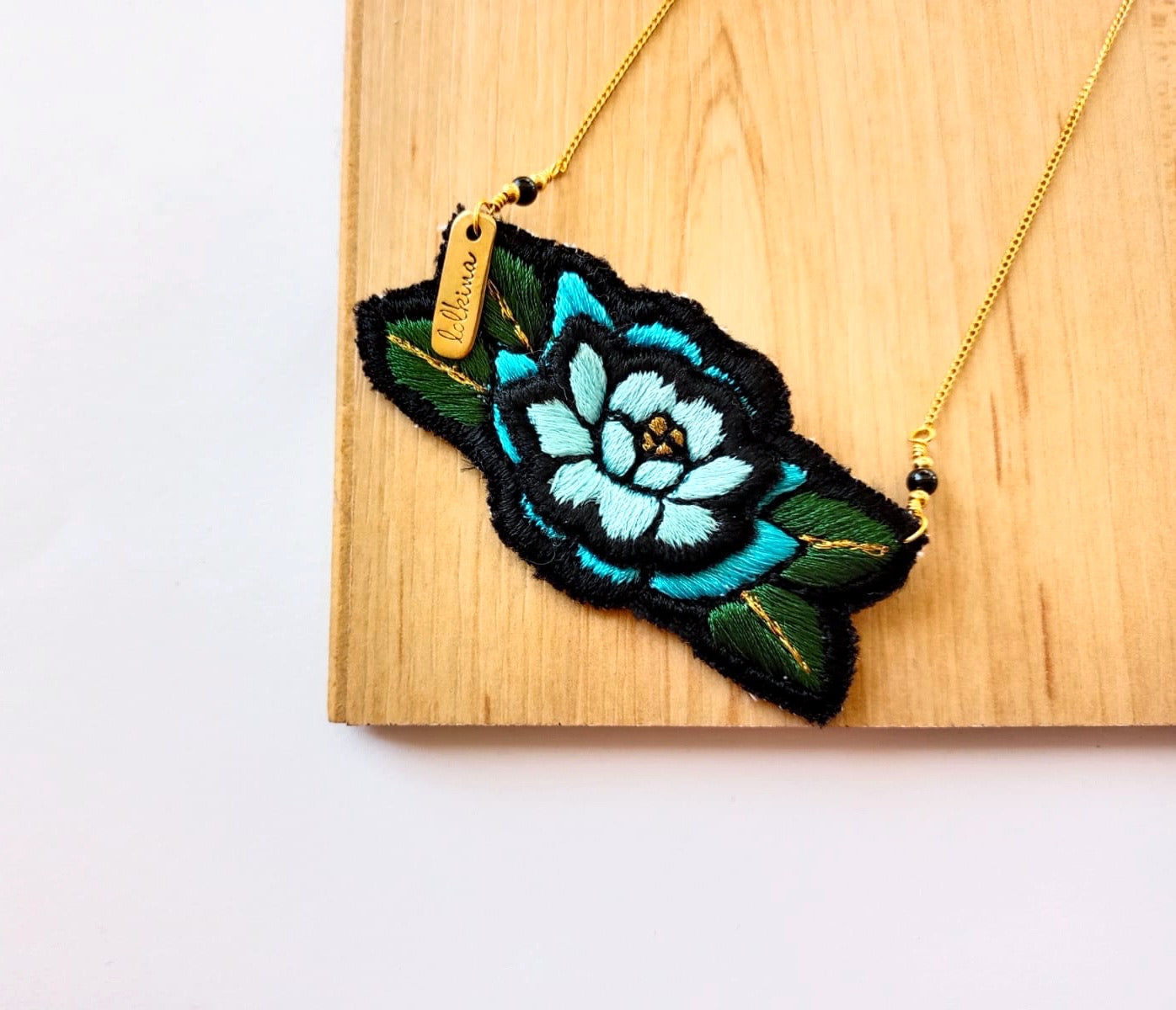 Collar Lucía