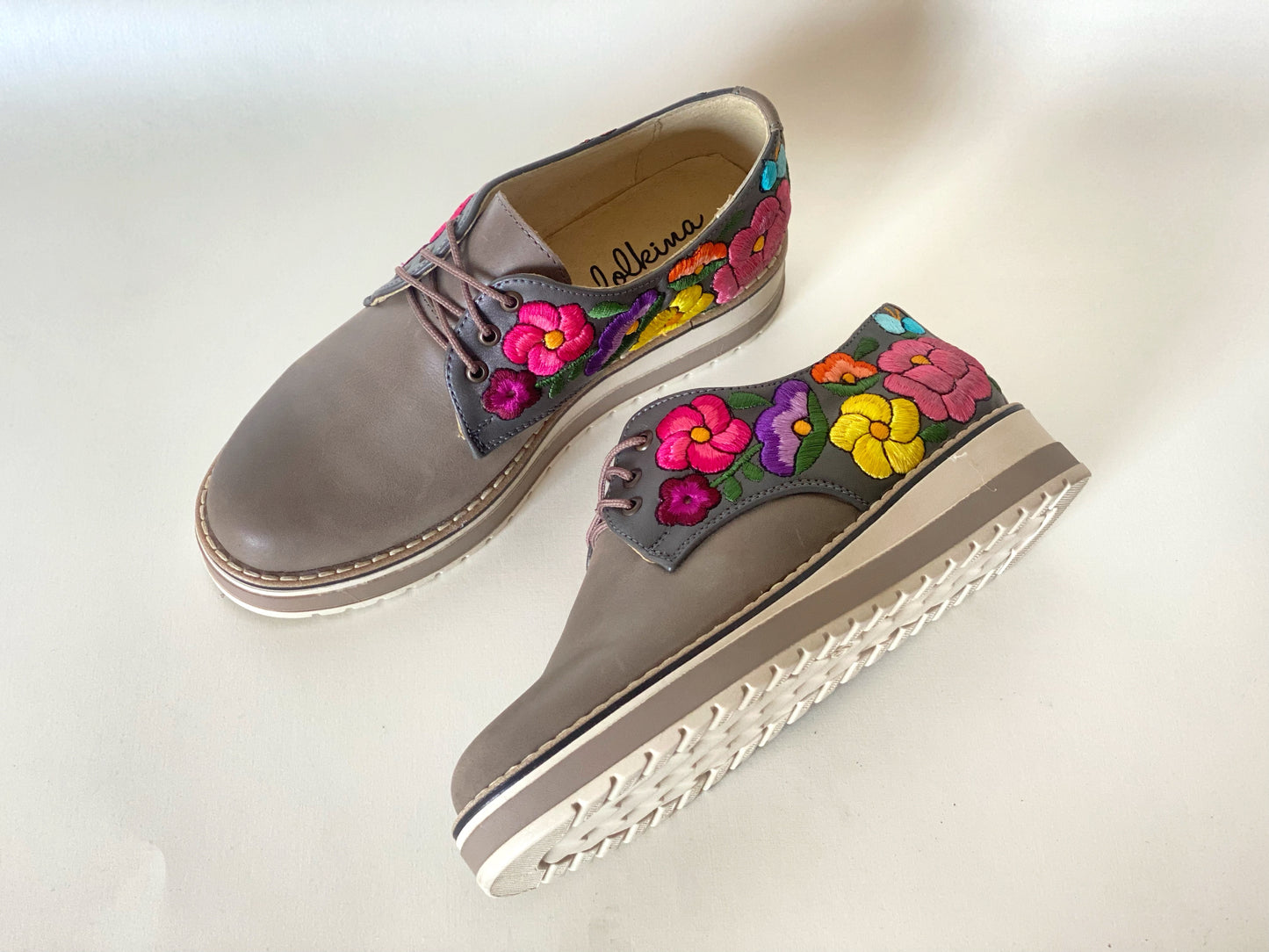 Josefina Gris. Talla 26