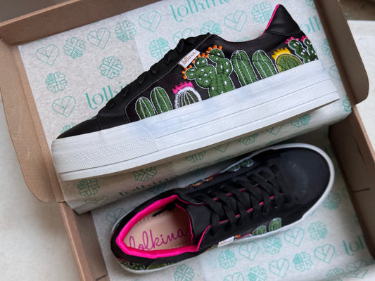 Par único. Talla 26.