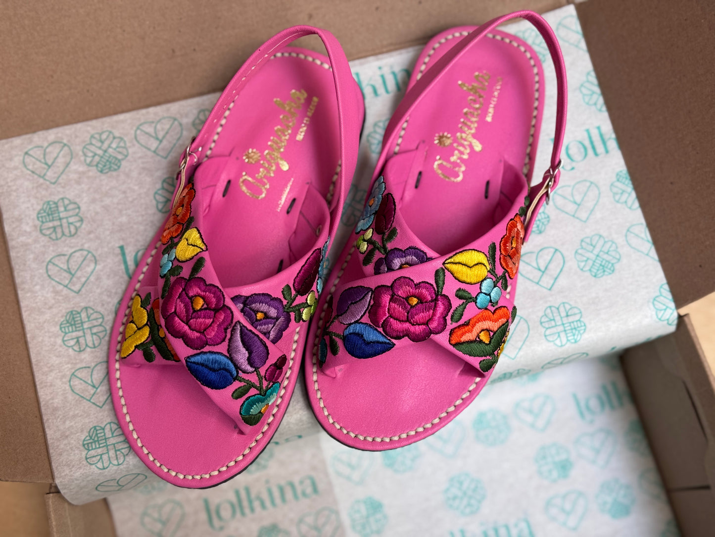 Par único. Talla 23.