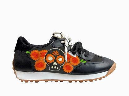 Preventa. Sneaker Negro. NUEVO MODELO