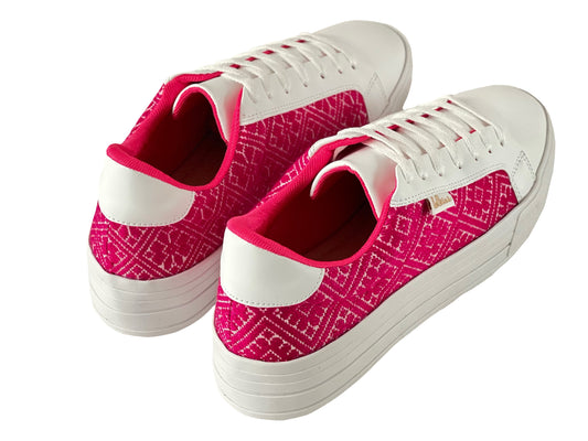 Par único. Talla 26.