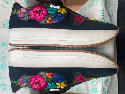 Saldo. Talla 22.